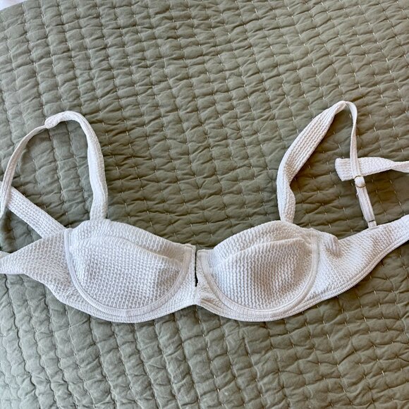 Monday Swimwear - Clovelly Top - White Sand Crinkle - M - Picture 3 of 4